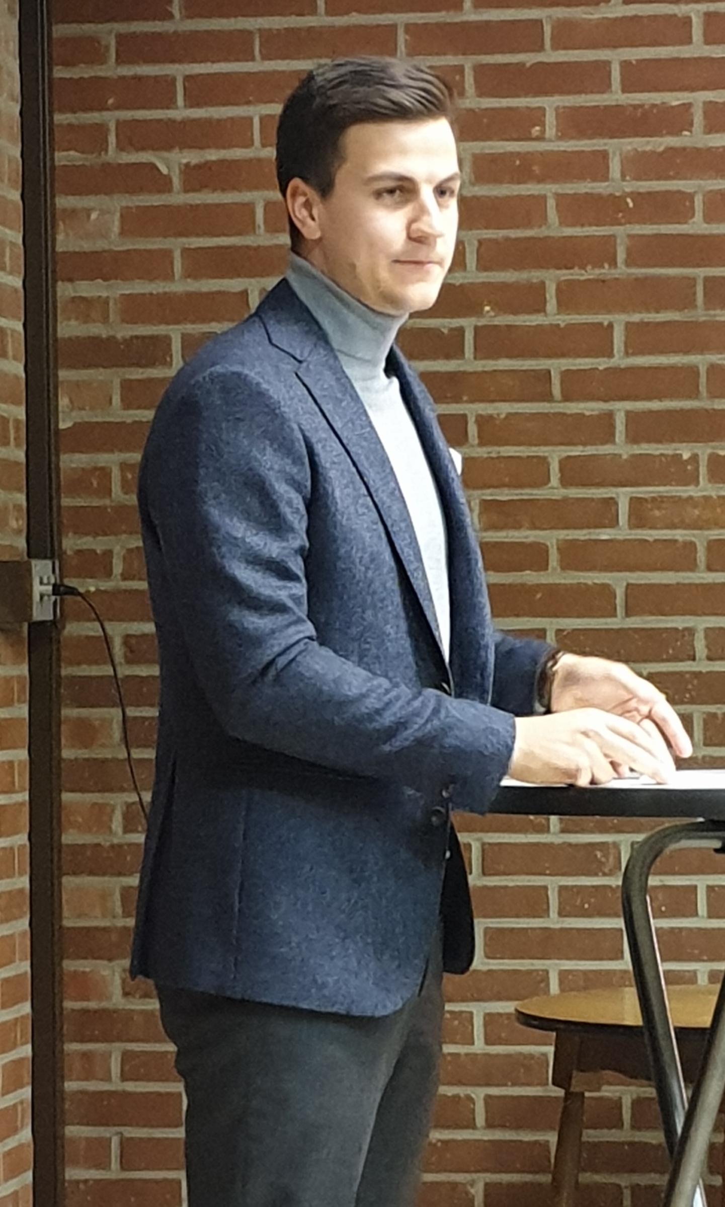 Dries vanlangenhove 1554558440