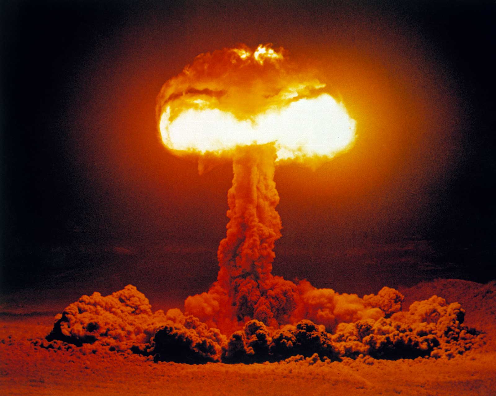 Mushroom cloud 1