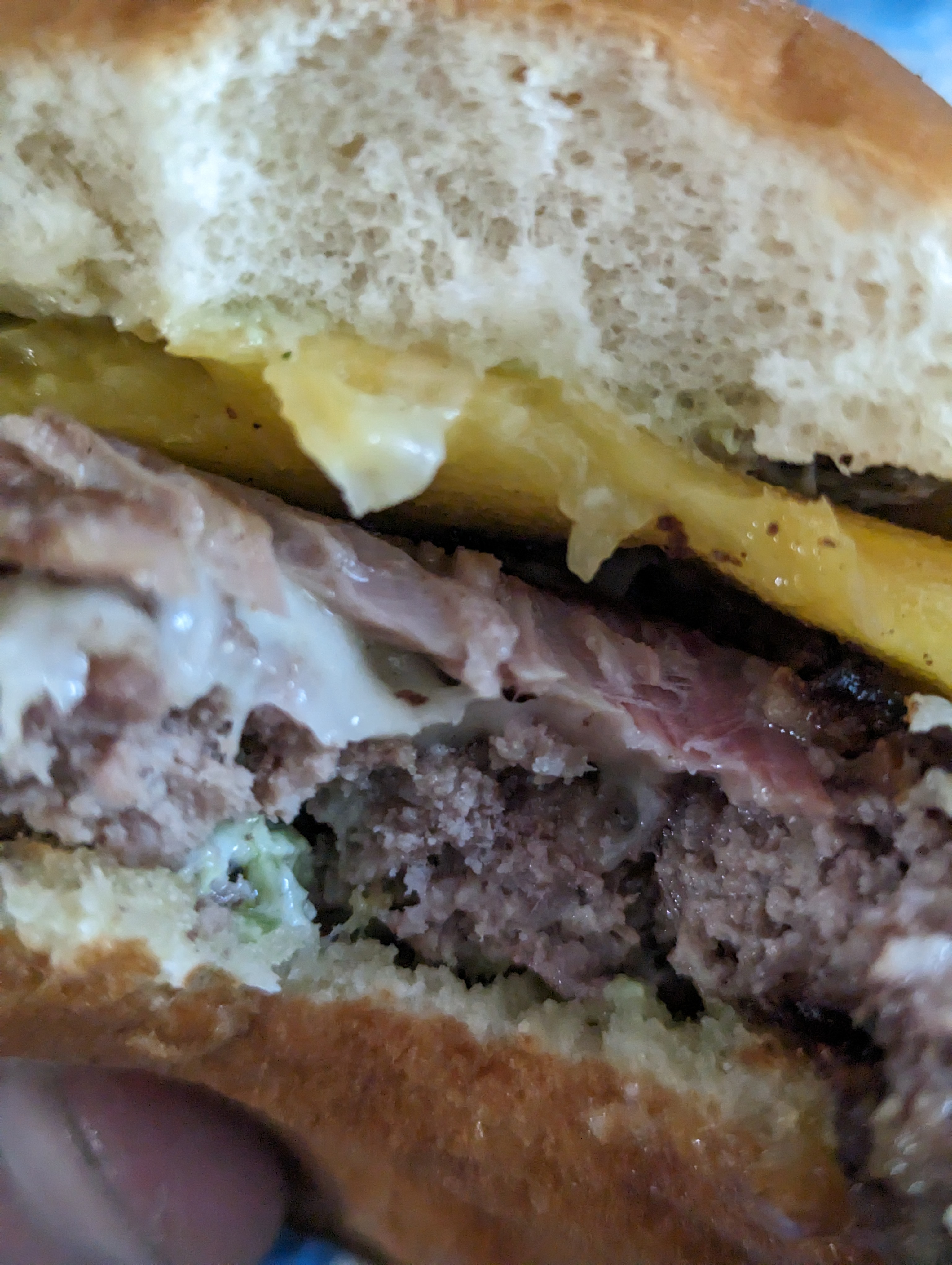 PXL 20230714 012203868