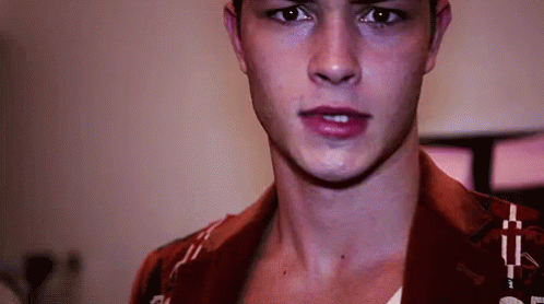 4611597 francisco lachowski awkward smile q58nwl96la940zxp